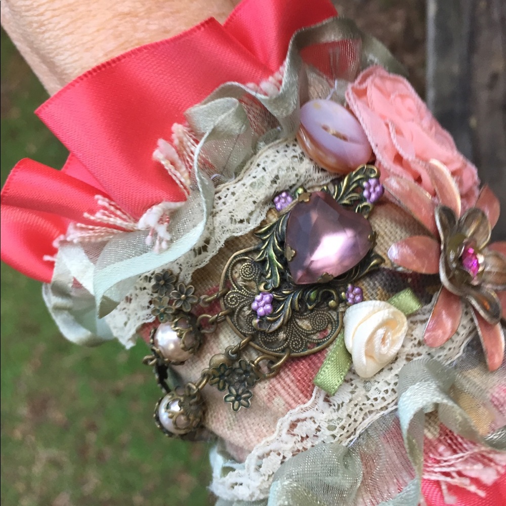 Kreativekristen original handcrafted wristlet, hp2…, hand made jewelry ,HP25 - Picture 5 of 7